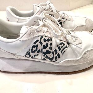 New Balance White and Gray Sneakers with Leopard Accent
